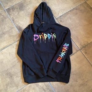 Selling a never worn men’s medium hoodie